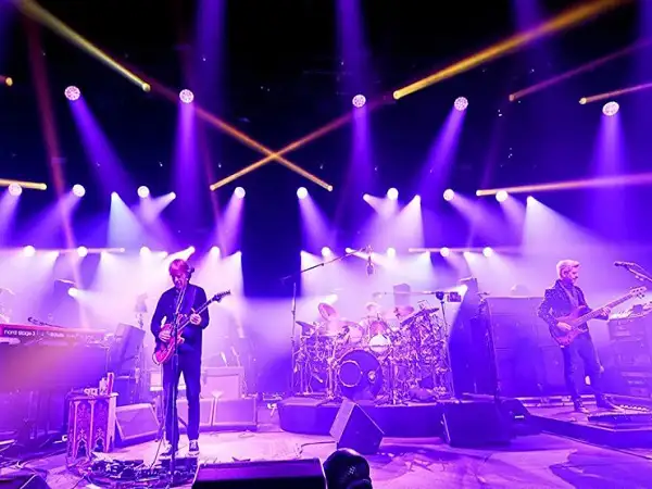 outdoor projectore - dock2